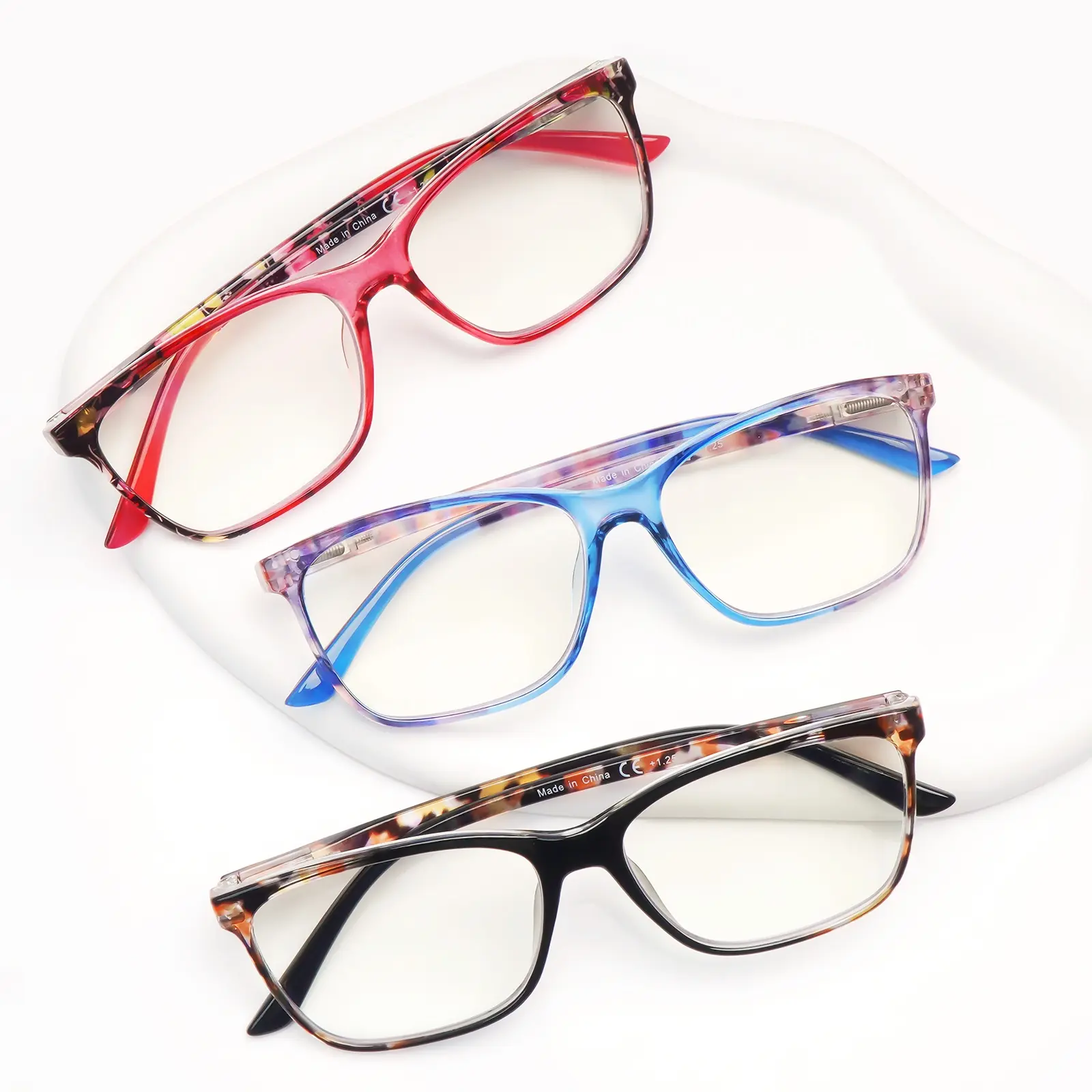 3-Pack Progressive Multifocal Reading Glasses Spring hinges with patterned tinted lenses Multi-face shape adaptability for women, the triple-layer visual design alleviates eye fatigue and strain Mix Color for daily office reading and outdoor activities. A