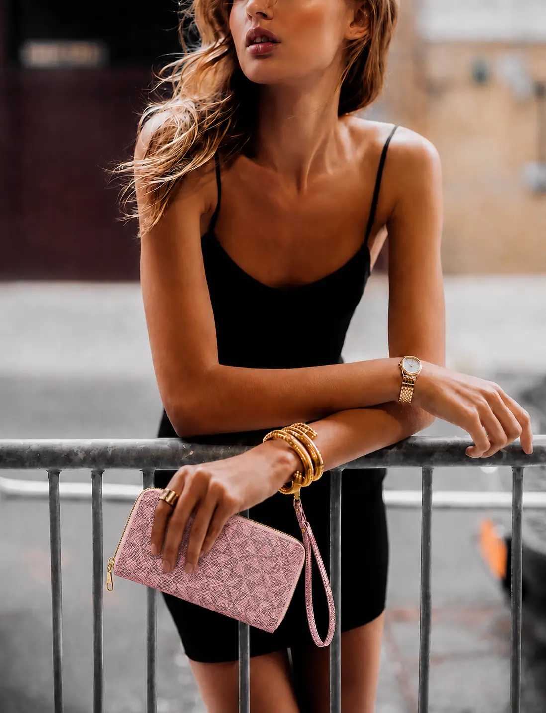Women's Pink Geometric Print Long Wristlet Wallet, Zip Around Clutch Purse with Wrist Strap, Large Capacity Wallet for Cards, Cash & Phone