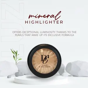 Mineral Press Highlighter - 4.5g Net Weight, Provides Dazzling Luminosity with Mineral Pearls Bronzer Cosmetic Makeup Radiant