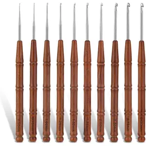 0.5-3mm Crochet Hook Set, 10Pcs Ergonomic Crochet Hooks with Wooden Handle for Arthritic, Ideal for Lace Thread and Fine Cotton Yarn, Perfect for Crocheting Coasters, Tablecloths, Placemats