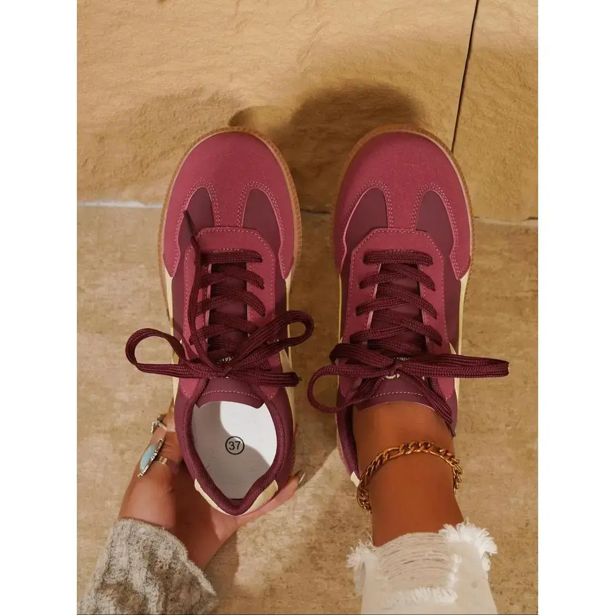 Women's Fashionable Lace Up Low Top Sneakers, Casual Comfortable Sports Shoes for Daily Wear, Female All-match Round Toe Shoes for Daily Wear Women's Fashionable Lace Up Low Top Sneakers, Casual Comfortable Sports Shoes for Daily Wear, Female All-match Round Toe Shoes for Daily Wear