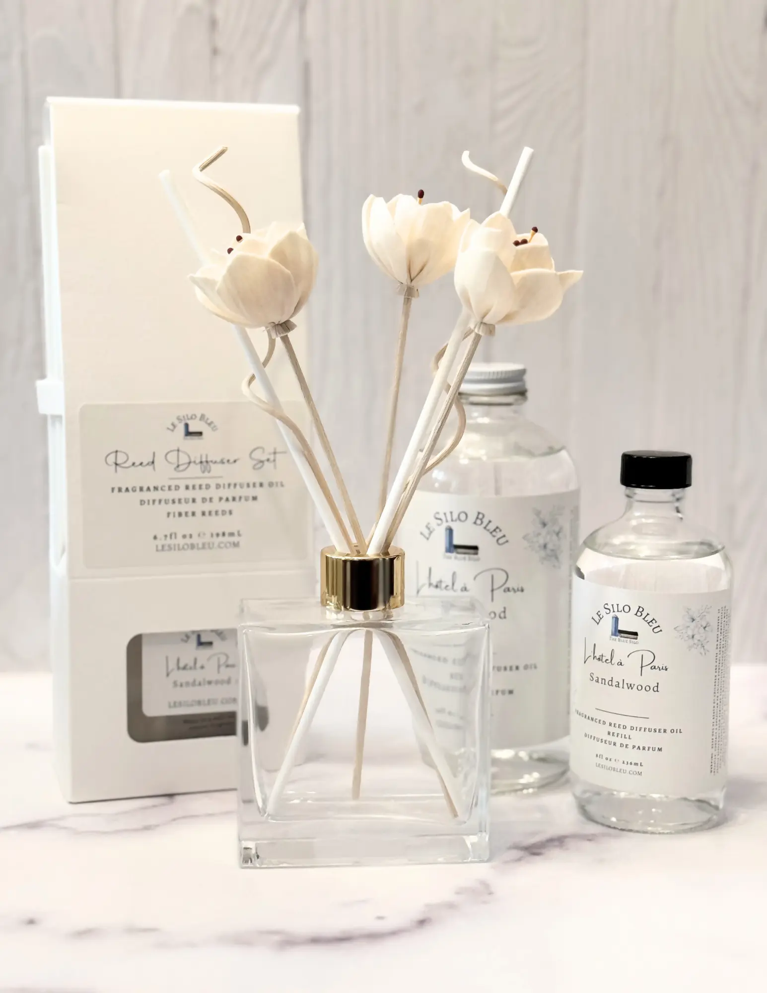 Hotel in Paris - Sandalwood Reed Diffuser Set //L'hôtel à Paris Diffuseur de Parfum