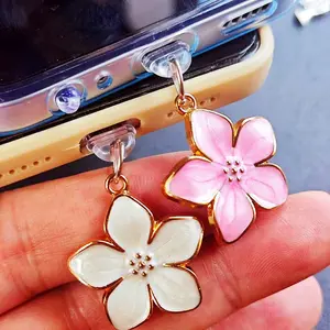 Cute Flower Phone Dust Plug, Y2K Aesthetic Floral Charm, Simple Charging Port Cover, Compatible with iPhone & Type-C, Phone Charms