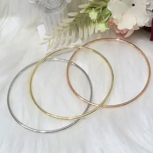 E2 Set de 3 esclavas rígidas en 3 colores. Laminado 14k
