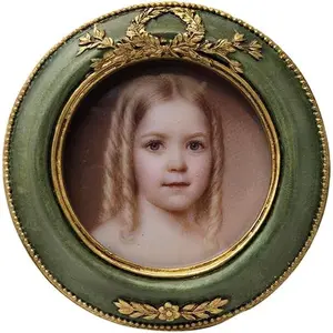 3x3 Small  Round Picture Frame, Mini Antique Ornate Circle Photo Frame, for Tabletop and Wall Display, Retro  Decor, Old Fashioned Photo Gallery Art, Green