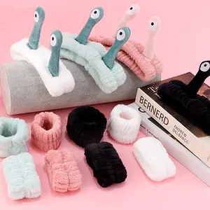 3pcs Snail Face Wash Set with Headband, Wristband, and Hair Wrap - Black Funny Makeup Headbands, Cute Wrist Towels for Teen Girl Gifts