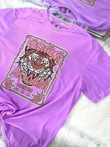 THE HEAVENS ARE ROARING GRAPHIC TEE