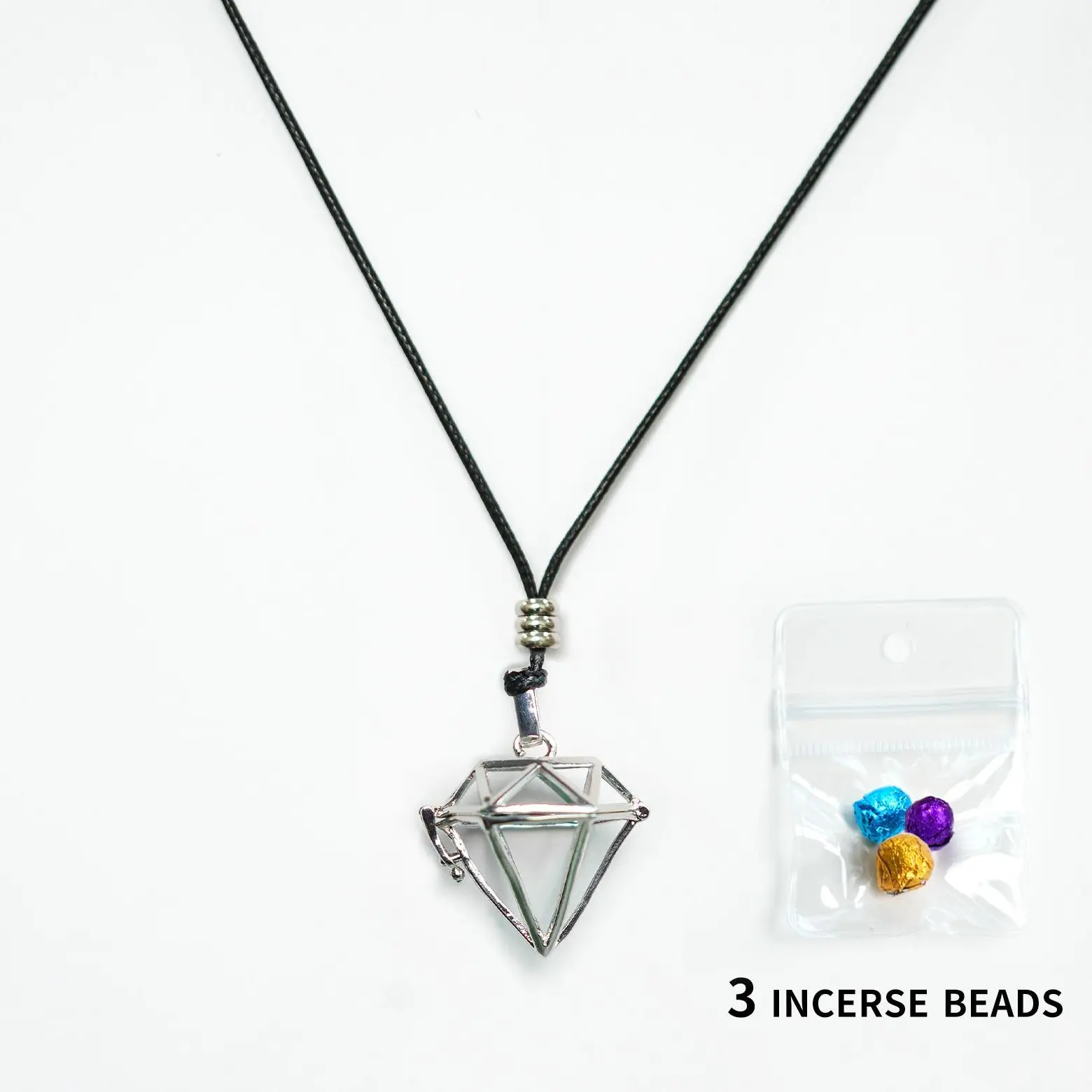 Openable Minimalist Geometric Diamond Locket Adjustable Pendant Necklace - 3 Scent Beads for Stress Relief, Interchangeable Office Wear/Car Charm, Quiet Luxury Dainty Clean Girl Costume Jewelry Gift