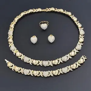 Ladies Jewelry Necklace Set 18K Golden Plated Bridal Bridesmaids Fashion Rhinestones Wedding Jewelry Necklace Earrings Bracelet Ring 4pcs Set Birthday Gift