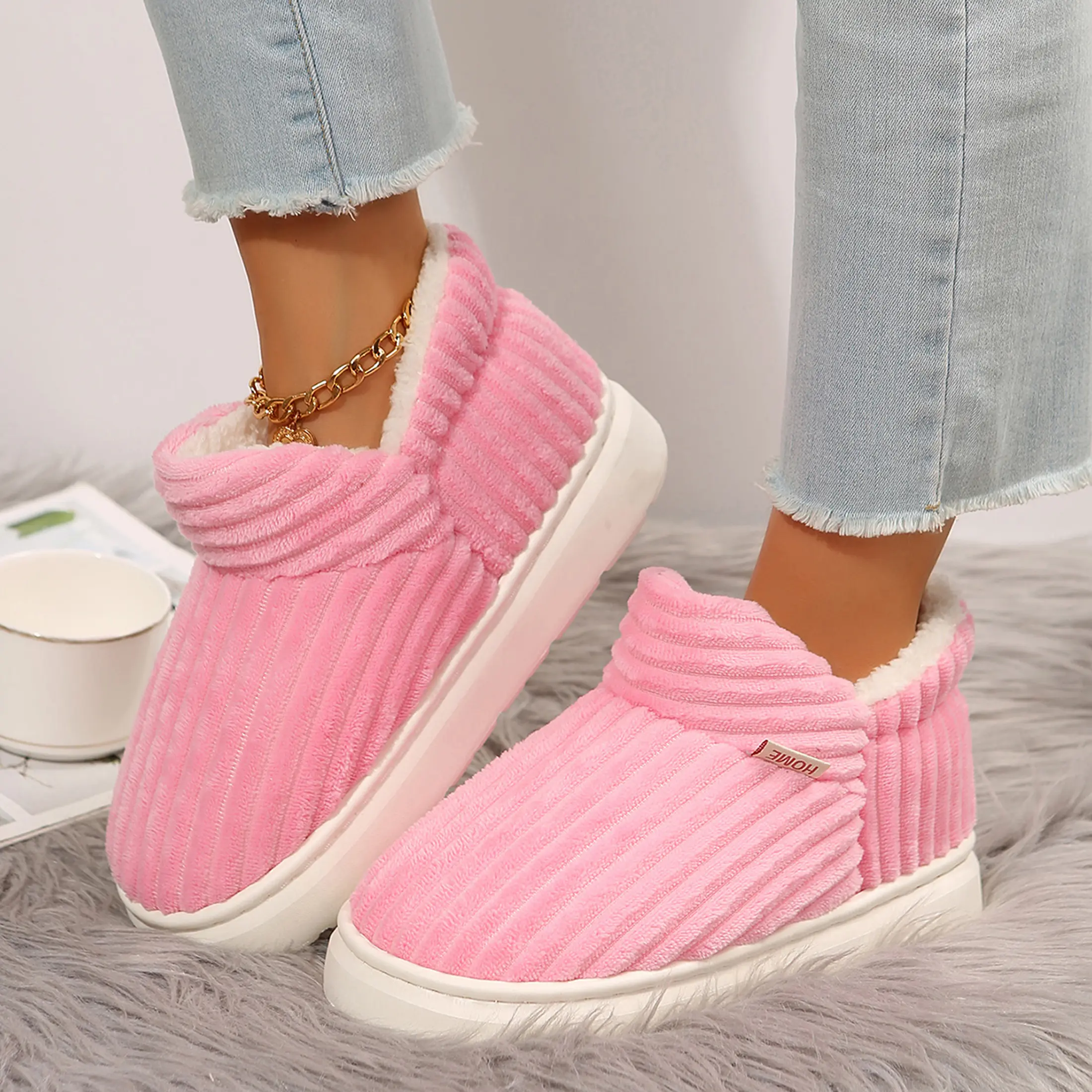 Women's Closed-Back Slippers Faux Warm Non-slip Outdoor Indoor House Shoes with Fuzzy Collar