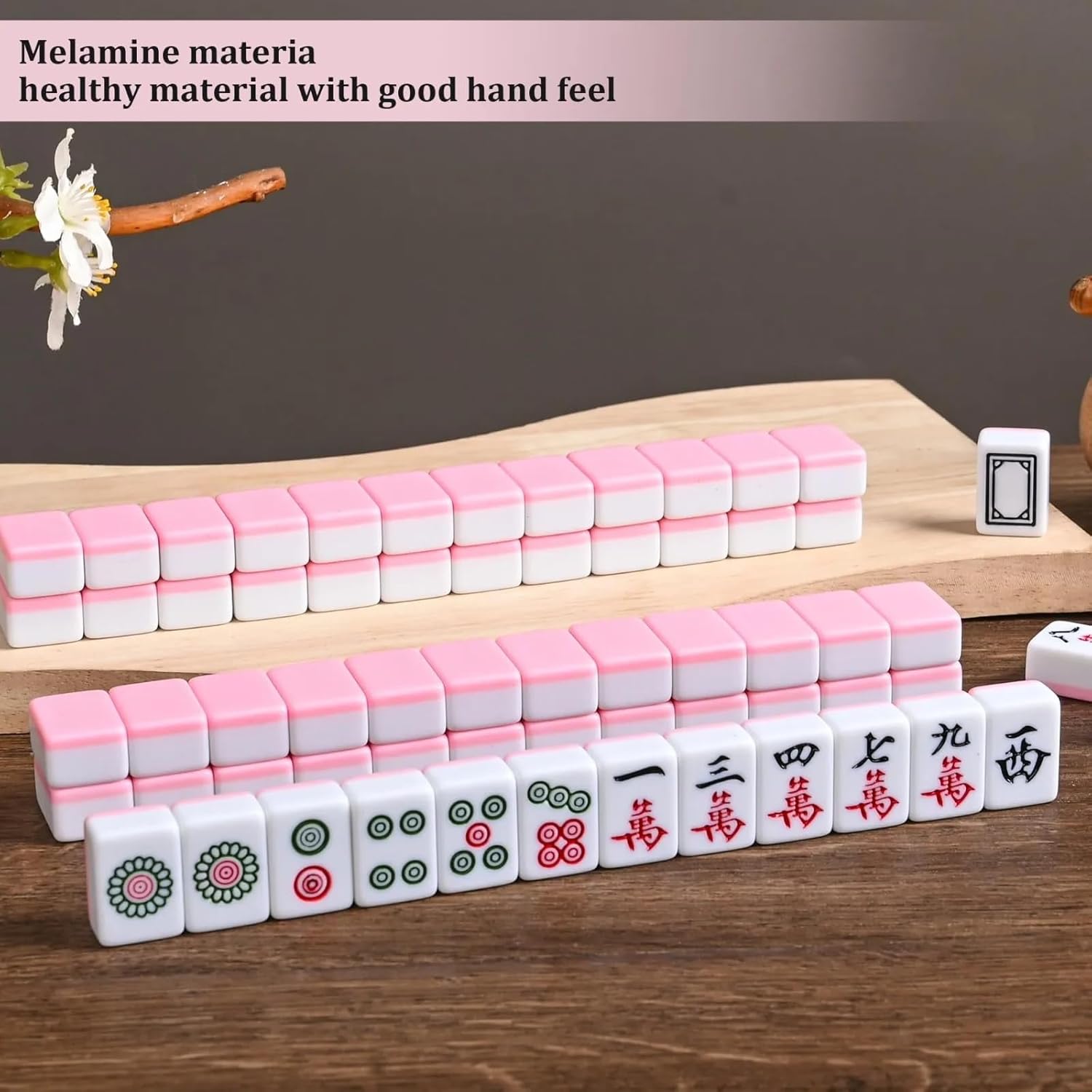 Mini Mahjong Set  Waterproof Majiang with Portable Travel Handbag ,Suitable for party multiplayer games, puzzle combination games and family gatherings. Melamine material, a total of 144, each size of 0.94 inches (24 mm), simple and happy