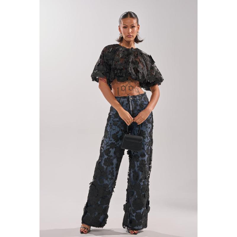 DONT GIVE UP LACE BLOUSE