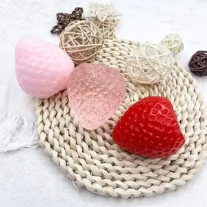 Strawberry Ball Stress Relief Toy, Cute Fruit Squeeze Toy for Kids and Adults, Fun and Relaxing Fidget Toy for All Ages, Fun Stress Relief Decompression Squeeze Toy, Stress Ball Without Net