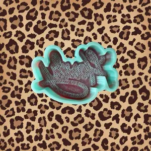 Rope Howdy Freshie Mold