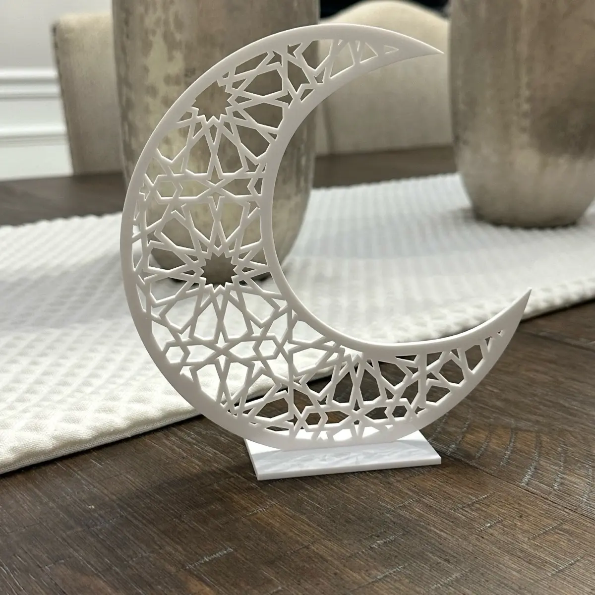 White Ramadan Crescent stand