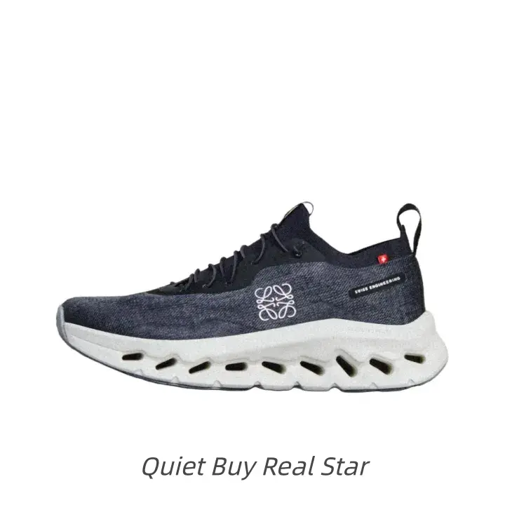 Heathered dark gray knit running sneakers with hollow wave sole, cloud cushion offers all-day soft comfort for walking, jogging and casual street looks
