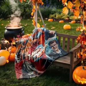 1 piece Henry Danger Movie Character Collection themed flannel blanket - All-season flannel blanket, suitable for sofas and beds, super soft and comfortable, modern geometric pattern design, digital printing, 100% polyester material, machine