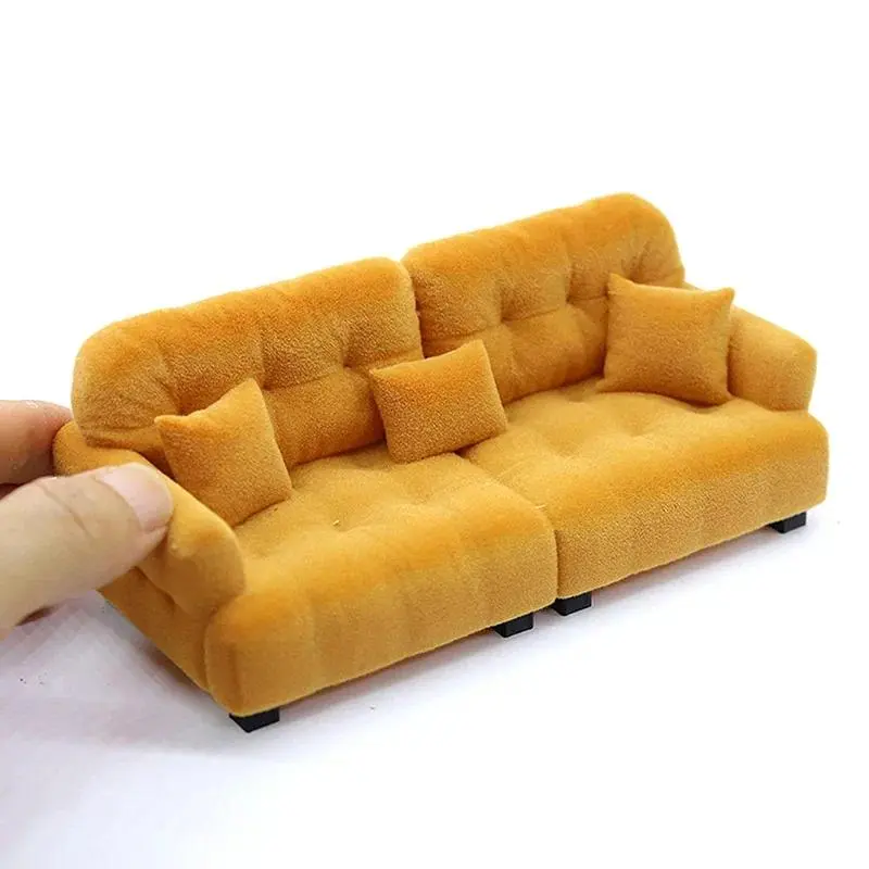 100% New and High Quality Flocking Miniature Furniture Dollhouse Sofa, Unisex 4-6 Years Pretend Play Classic Novelty Toy, Mini Decor for Living Room, 1Pc, 16*7.8*6.3Cm, Doll House Accessory