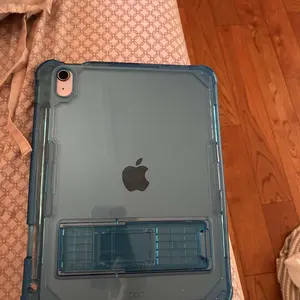 INFILAND Kids Case for iPad A16 11 inch 11th Generation,iPad 10th Generation Case 10.9 Inch, Heavy Duty Shockproof Protective Cover with Stand, Glitter Clear Cute Shell for Girls, Women, Pink