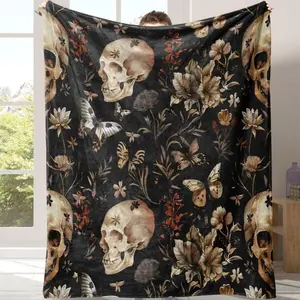 Gothic Skull Print Flannel Blanket, Casual Soft Throw Blanket with Storage Bag, Warm Napping Blanket for Home Office School Travel