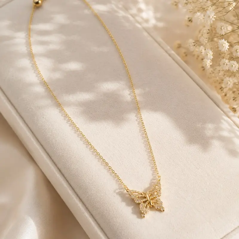 Female Elegant Casual Non-Natural Crystal Butterfly Charm Thin Necklace, Suitable for Daily Wear, Women, Chain & Link