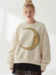 Vintage Moon Sweatshirt — Retro Graphic Sweatshirt, Witchy Gift, Boho Crewneck,Gift For Her Him Kids Lovers