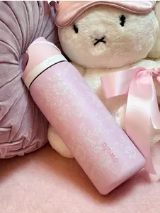 Owala Freesip 32oz Pink Ribbon Toile UO Urban Outfitters Cup Bottle