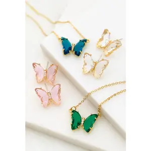 LA3accessories GEM STONE BUTTERFLY PENDANT NECKLACE