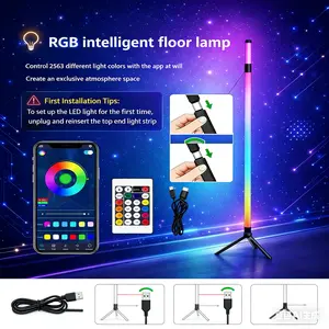 Smart RGB LED floor lamp, 1.2 meters in height, equipped with an app and remote control, offering 16 million colors, music synchronization, and scene modes. Ideal for gaming rooms, living rooms, parties, and bedrooms as a color-changing vertical lamp