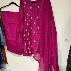 Pure Silk Hand Embellished Work Farshi Shalwar Dress Beautiful and Elegant Style Plain Shalwar and Silk Dupatta for Wedding Events