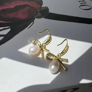 14 Gold Pearl Earrings, Fresh Water Pearl Earrings, Hoop Pearl Earrings, Bridesmaid Gifts , Anniversary Gift, Wedding jewelry, Pearl Jewelry exquisite trendy drop earring perfect birthday mother