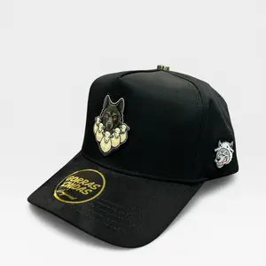 Gorra “Lobo Negro” estilo placa alta Calidad y ajustable VISERA GAMUZA - high quality adjustable black SnapBack hat