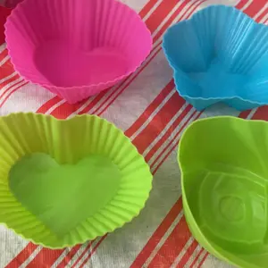 24 Pack Silicone Baking Cups, Pumpkin Silicone Baking Cake Molds, Nonstick Cupcake Liners, Fancy Dessert Tray - Jelly and Muffin Cups