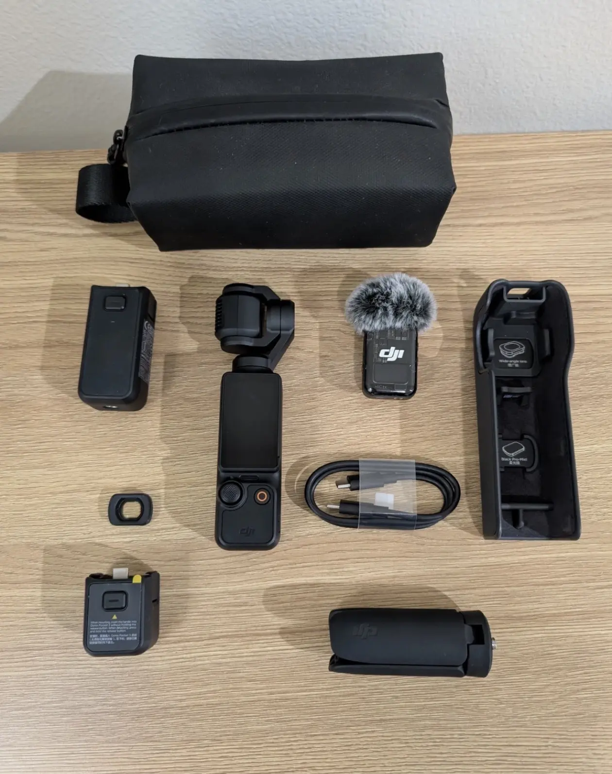 DJI OSMO POCKET 3 CREATOR COMBO BRAND NEE WITH ALL ACCESSORIES