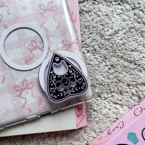 Meow Cat Planchette Phone Grip, Funny Witchy Cat Lover Phone Accessory, Black Ouija Griptok with Crystal Ball, Kawaii Spooky Goth Phone Stand, Celestial Kitten Gift for Her, Gothic Pet Merch