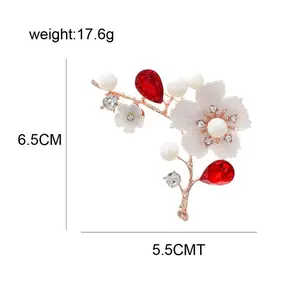 CINDY XIANG Elegant Brooch with Flowers, Rhinestone, and Artificial Pearls, Wedding Jewelry