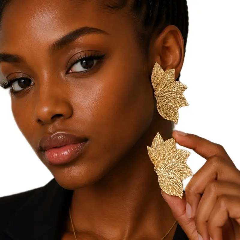 Lightweight Leaves Earrings
