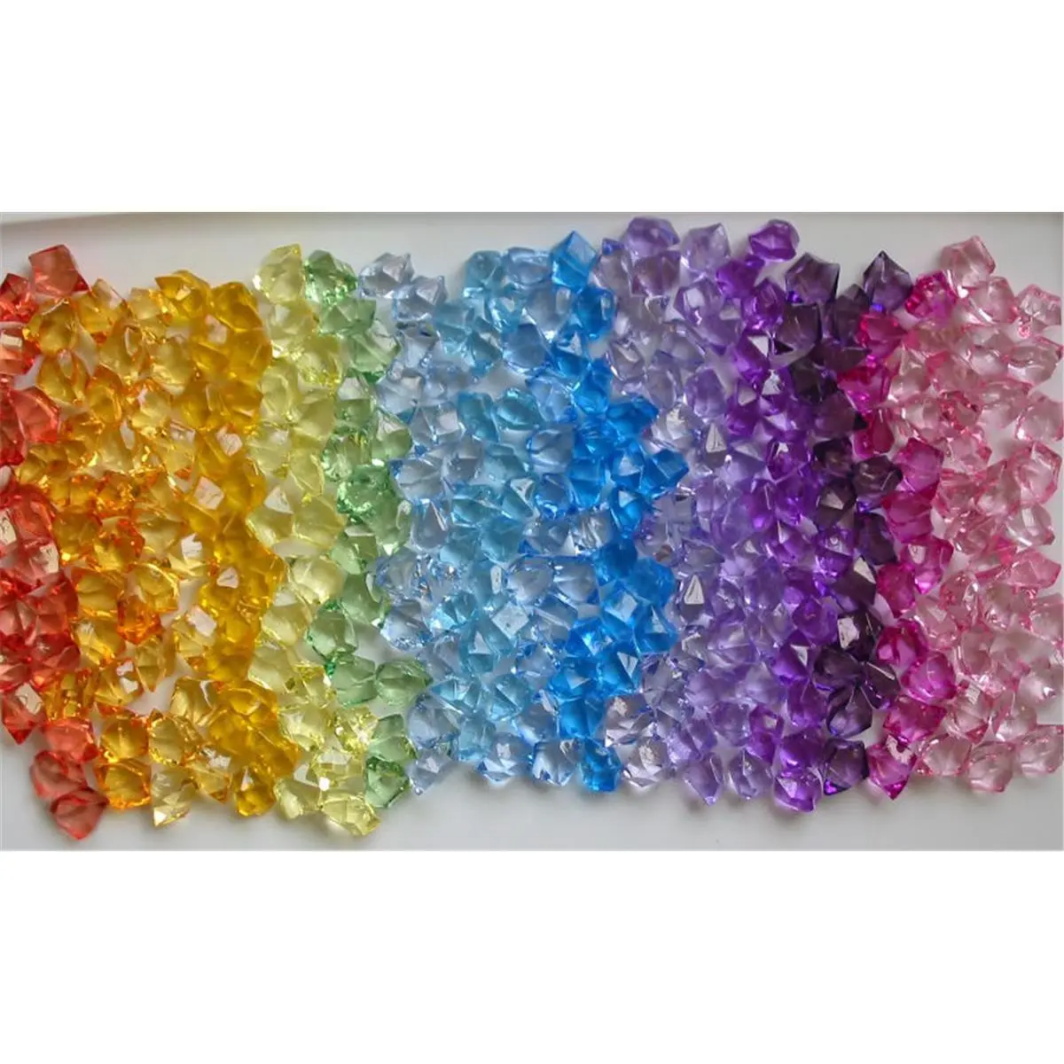 Athenas Garden HT002 Clear Acrylic Rock, Medium - Soft Pink
