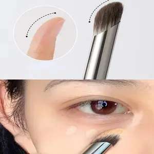 1 Pcs Concealer Makeup Brushes Precision Soft Fluffy Smudge Brush Cover Acne Dark Circles Multi-Function Detail Makeup Tools 1Pc