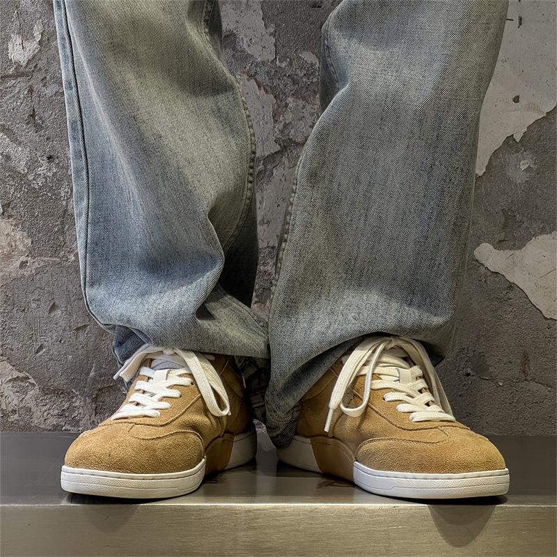 Preppy Style Must-Have: Two-Tone Suede Retro Sneakers for Men
