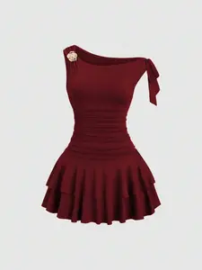 Women's Metal Flower Decorated Dress, Womenswear, Ruched Shoulder Design, Frill Hem, Fashionable Casual Wear, Elegant Party