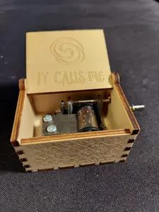Moana - Wooden Music Box - Perfect Gift for Any Occasion - Hand Cranked