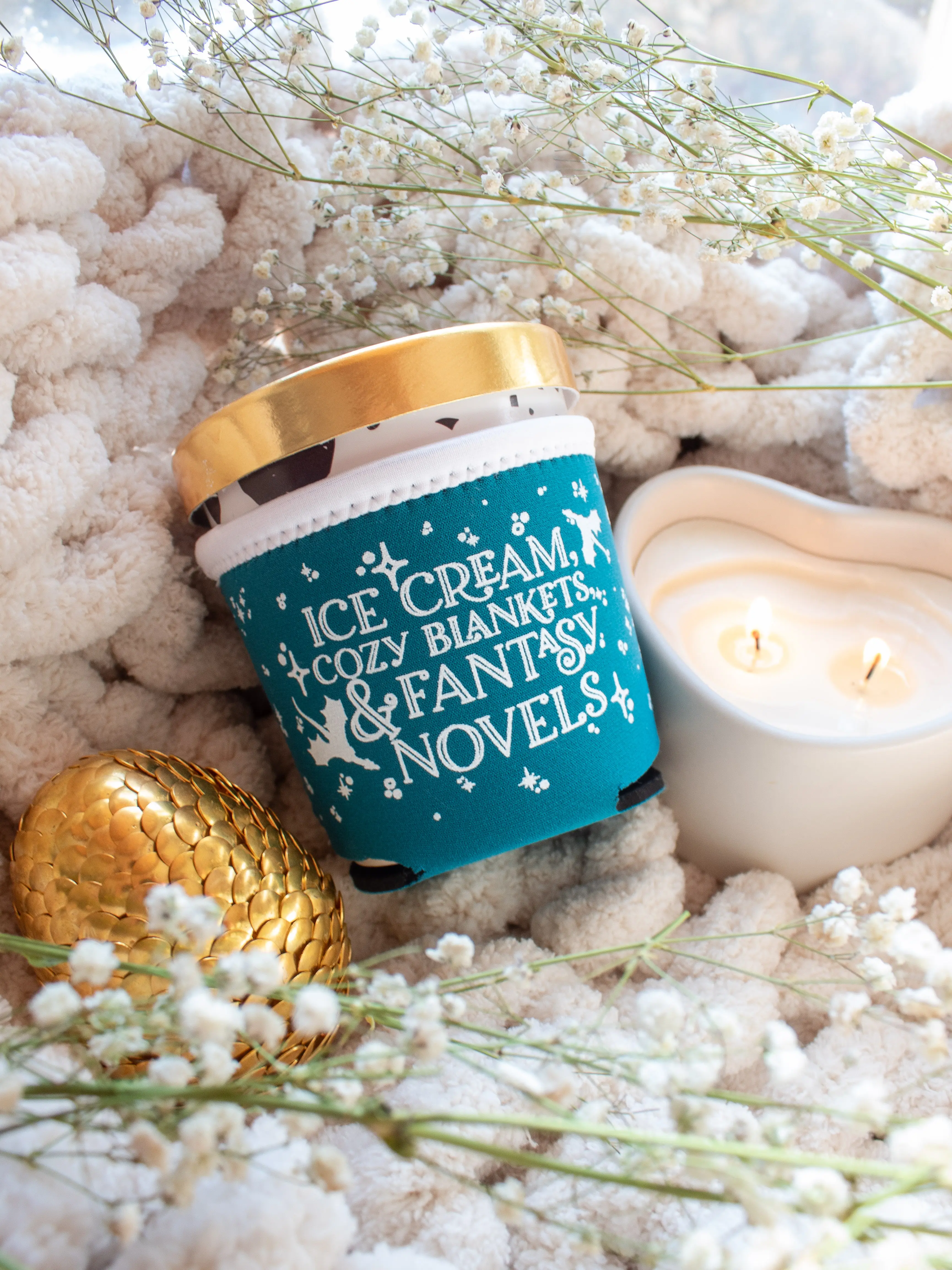 Ice Cream Pint Sleeve | Ice Cream Cozy Blankets & Fantasy Novels