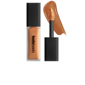 Huda Beauty Faux Filter Luminous Matte Concealer in Butterscotch 7.5