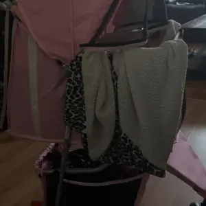 3 Wheels Pet Stroller Dog Jogging with Breathable Mesh Window, Large Storage Basket, Cup Holder, Blue