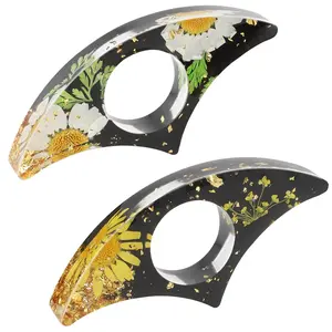 Dried Flower Book Holder, 2 Pieces Handmade Thumb Book Page Holder Resin Reading Accessories Ring Book Opener Floral Bookmark for Teachers Book Lovers