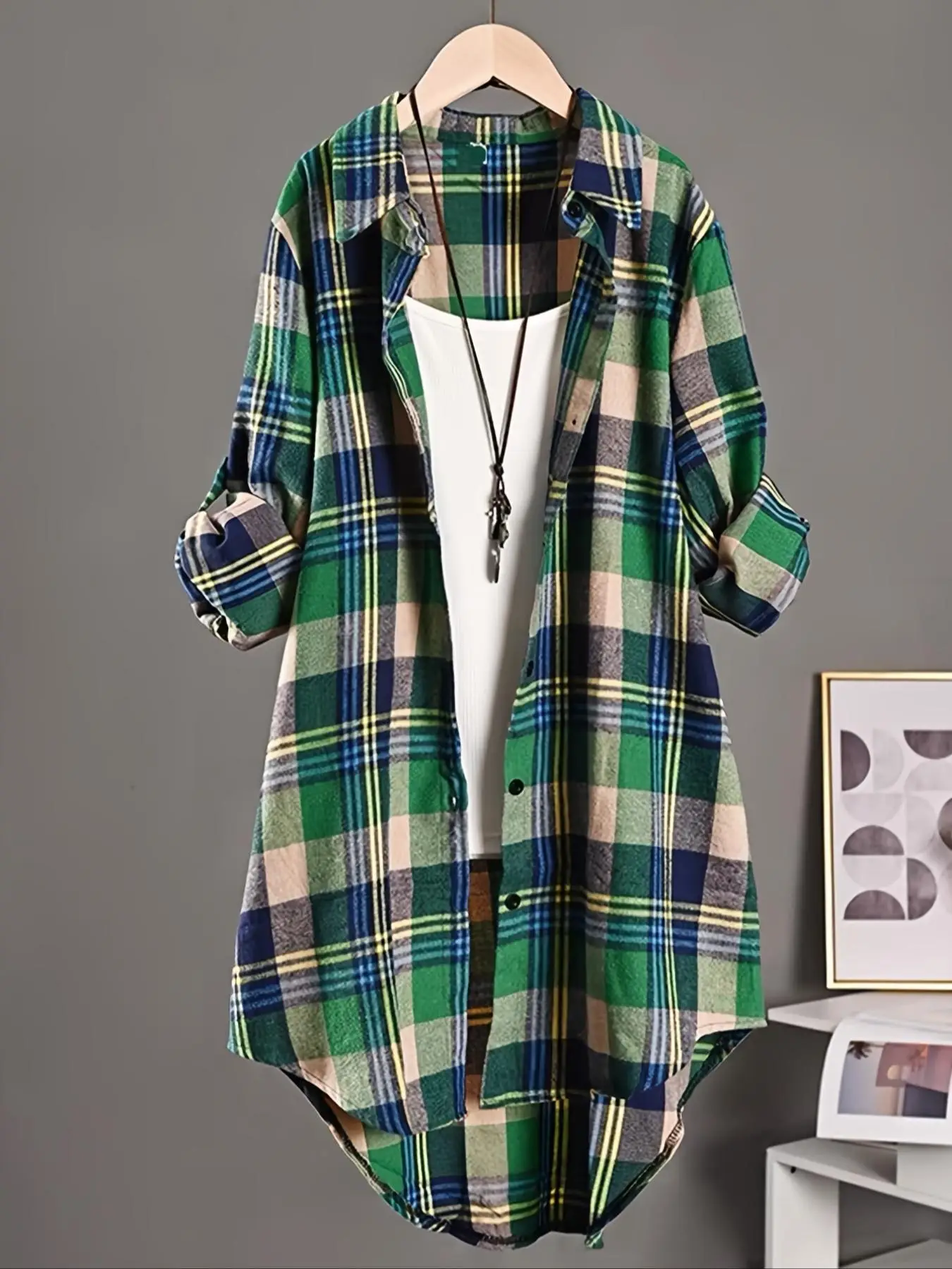 【Plus Size】 Plaid Print Button Front High Low Hem Shirt, Casual Long Sleeve Collared Top for Spring & Fall, Women's Clothes for Daily Wear