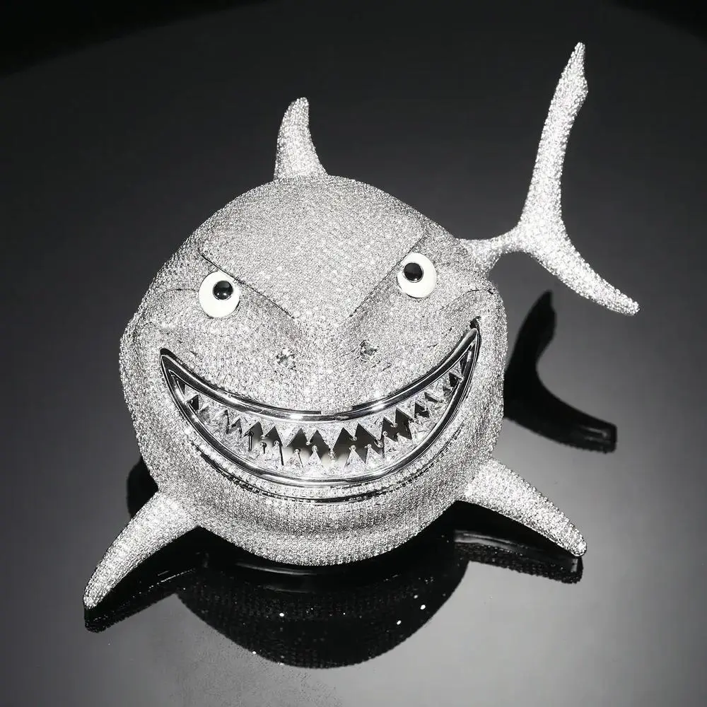 Shark Totem Pendant Hip-hop Style Full Diamond Heavy-duty Street Necklace