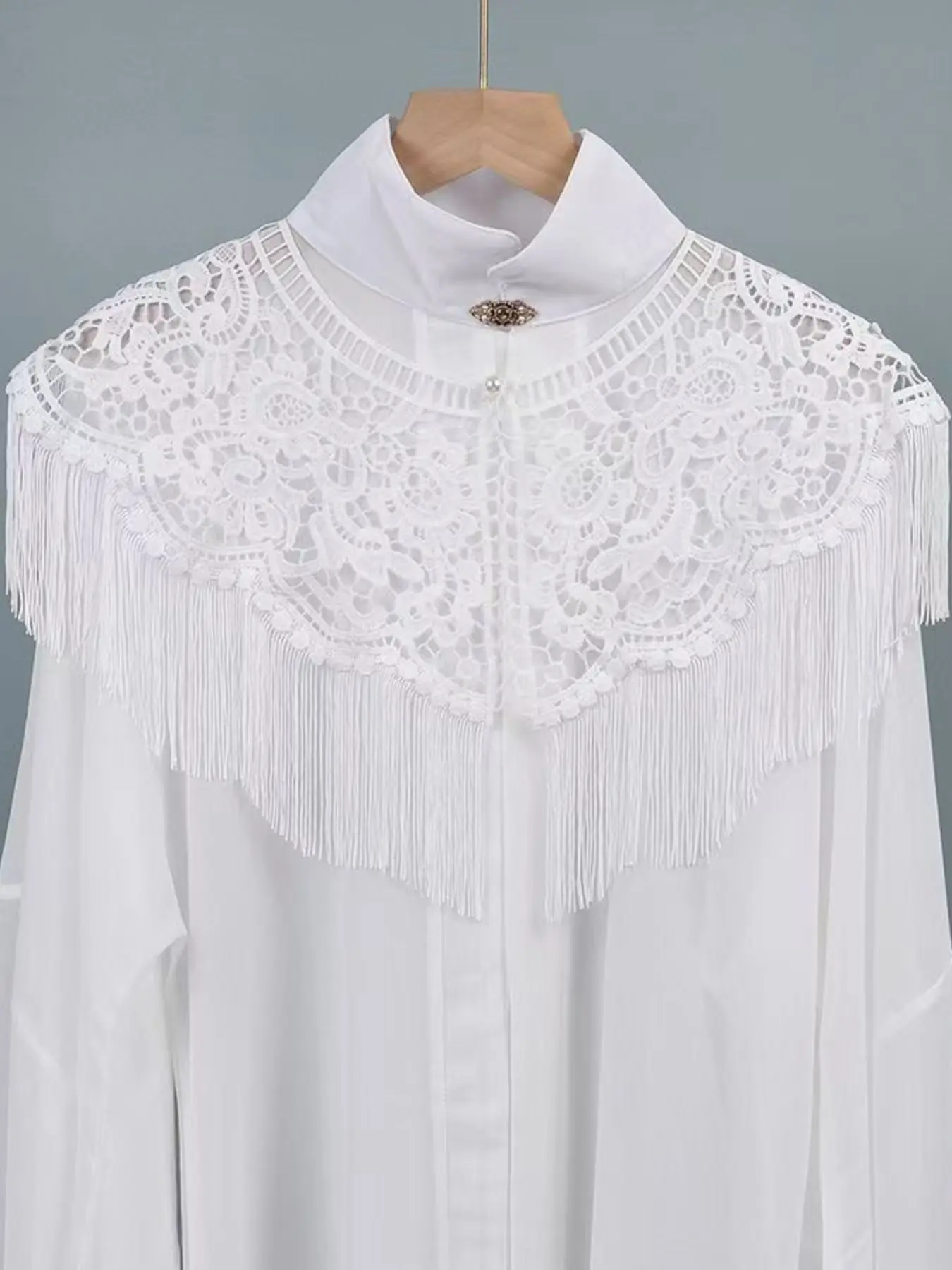 Elegant Lace Fringe Collar Scarf, Vintage Hollow Out Floral Cloud Shoulder, Detachable Hanfu Qipao Outerwear Accessory