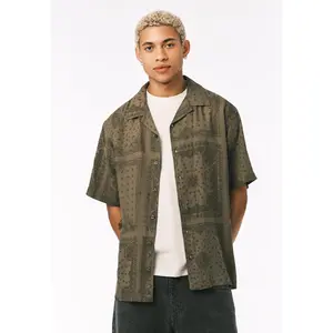 Sandro Men’s Printed Short Sleeve Camp Shirt, Army Green - BM24781